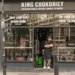 King Cookdaily: Where Vegan Delights Whisper Louder Than Decor